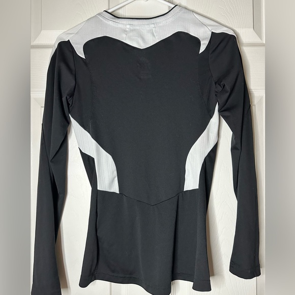 Black Adidas Women’s Long Sleeve - Picture 5 of 7